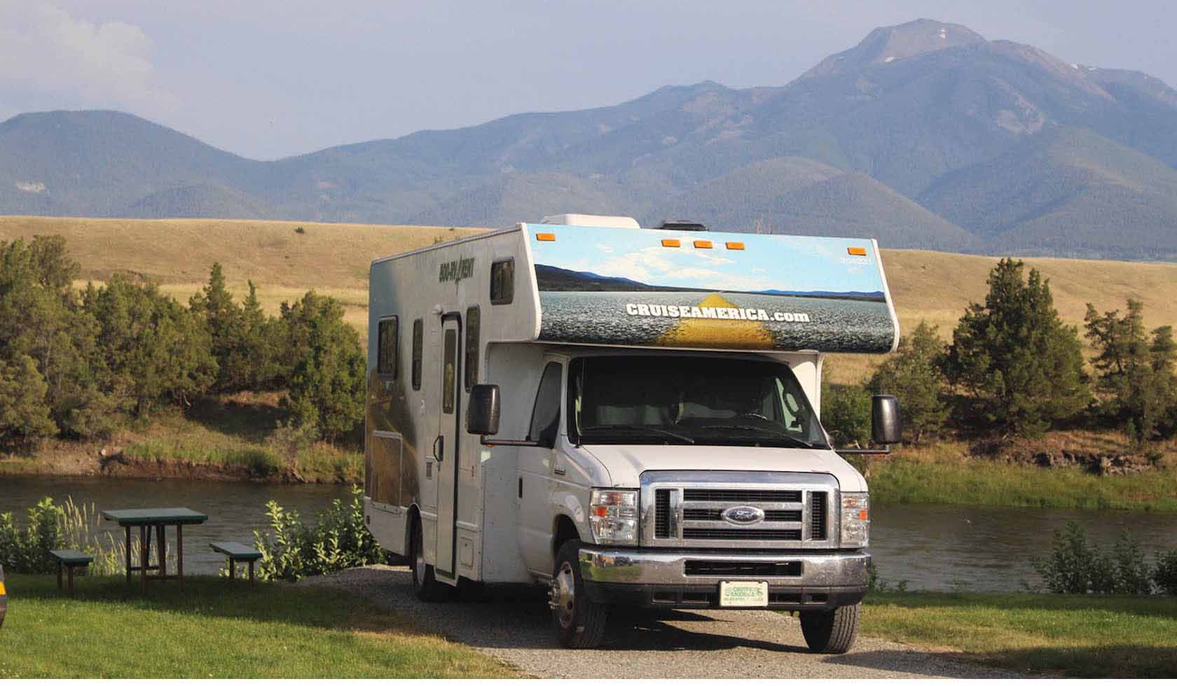 Yellowstones Edge Rv Park Yellowstone Country Montana